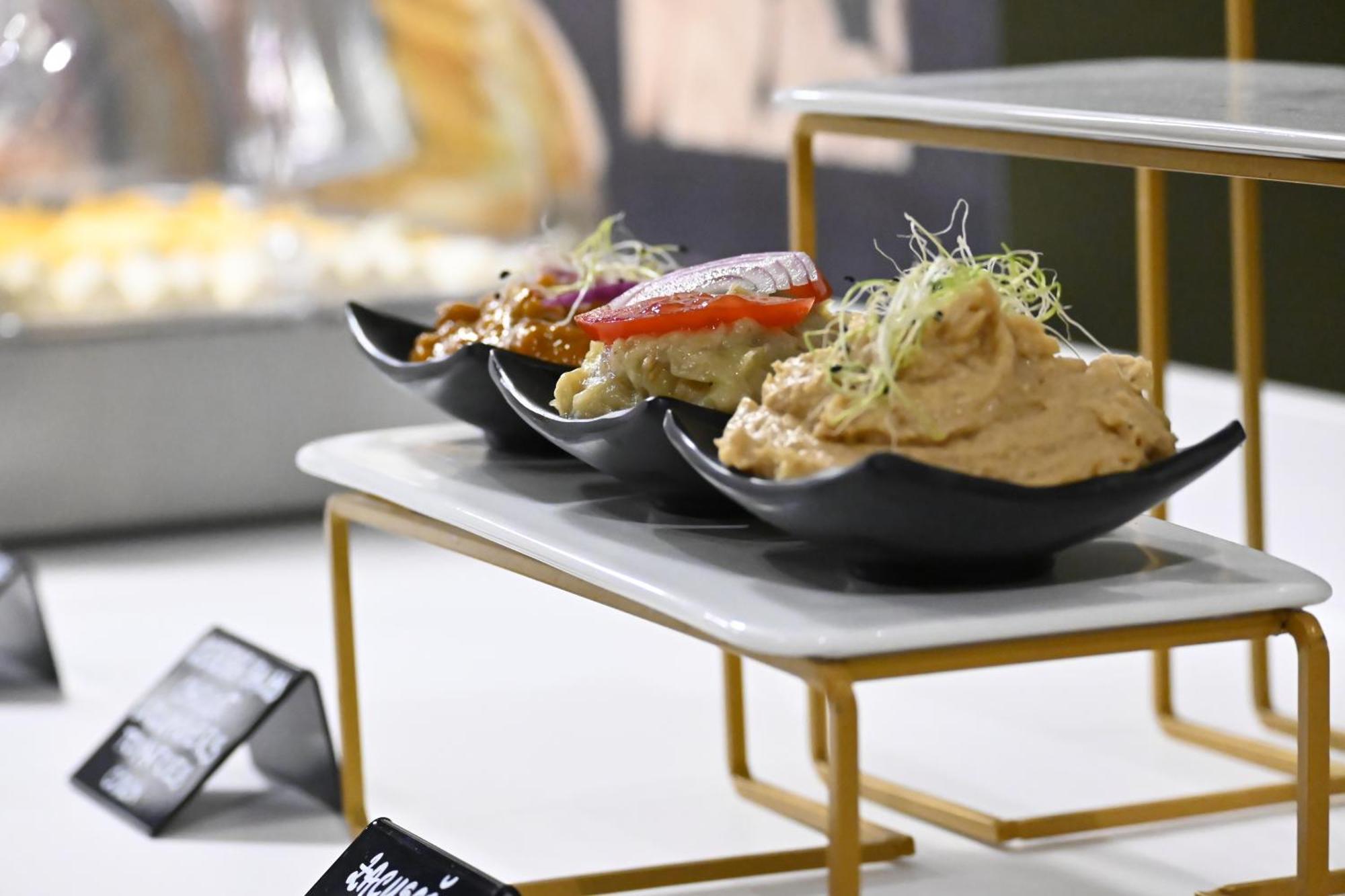 Imperio Hotel Cernavoda Eksteriør billede